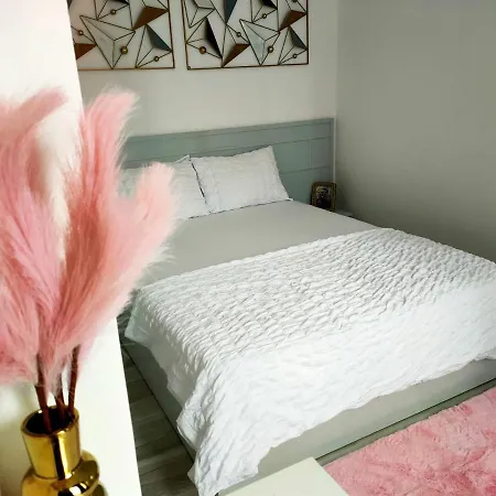 Dorobanti Апартаменти *